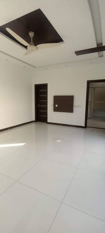 1 Kanal Upper Portion Separate Entrance Dha Phase 5 Prime Location More Information Contact Me Future Plan Real Estate 7