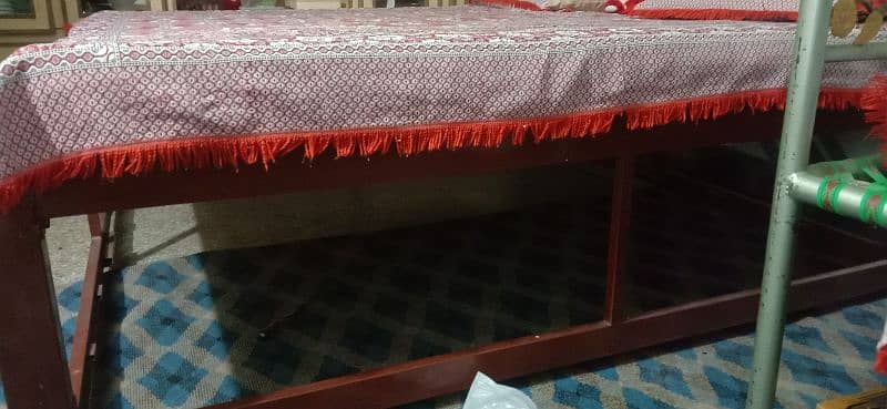 King Size Iron bed 6' x 6.5' 3