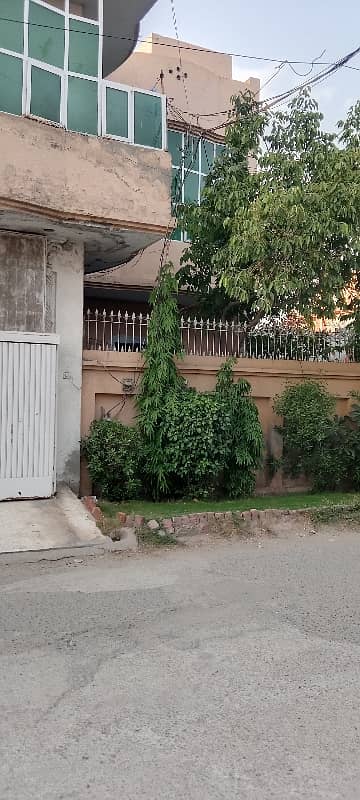 11 Marla Double Storey House For Sale, 4