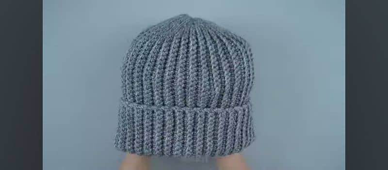 hand made knitting cap 0