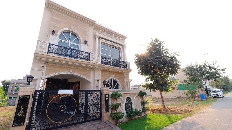 Buying A Prime Location House In DHA 9 Town - Block D Lahore? 2