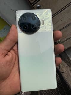 spark 20 pro plus