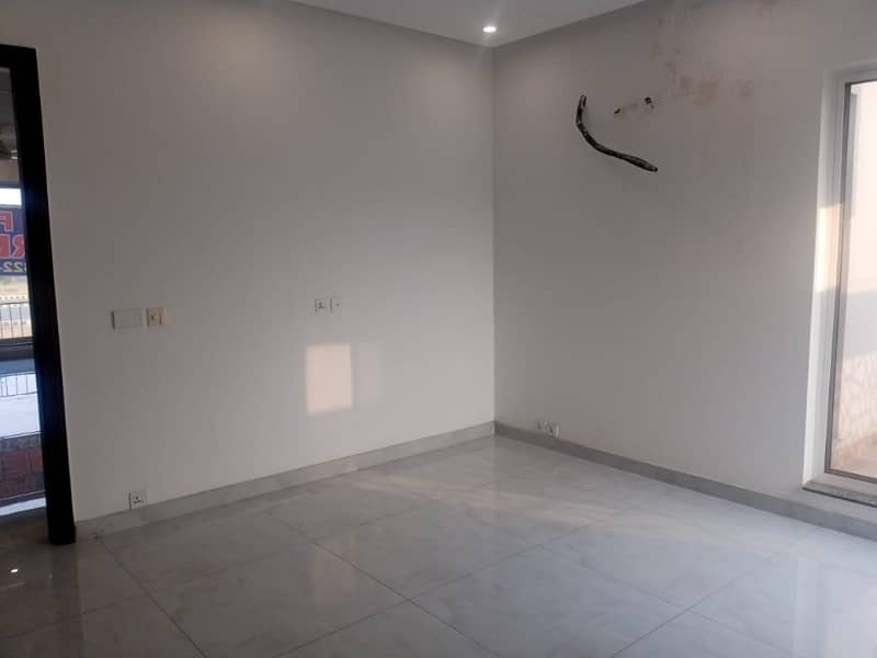 1 Kanal Upper Portion For Rent Luxury House For Rent Prime Location DHA 1