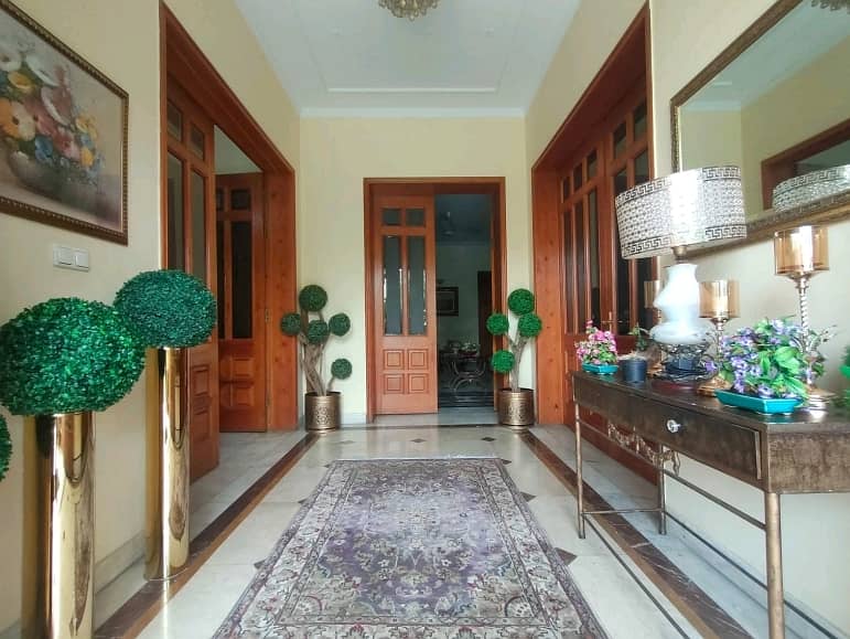 2 Kanal Spacious House Is Available In DHA Phase 3 - Block Y For sale 1