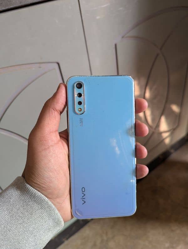 Vivo s1 0