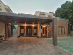 DHA 1 Kanal Fully Furnished Corner Ideal Bungalow For Sale In Phase 1