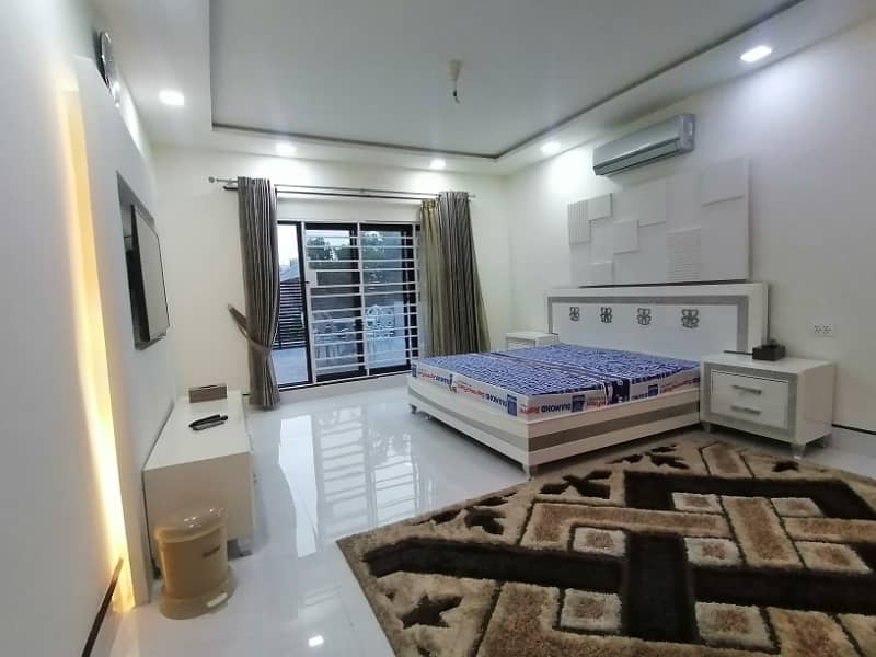 DHA 1 Kanal Fully Furnished Corner Ideal Bungalow For Sale In Phase 1 21