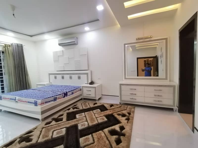 DHA 1 Kanal Fully Furnished Corner Ideal Bungalow For Sale In Phase 1 22