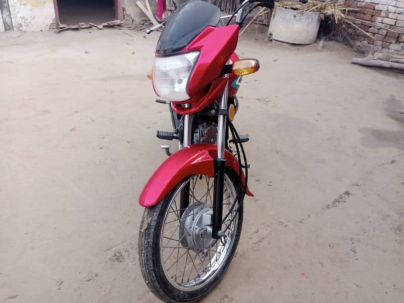 Honda prider 100 12