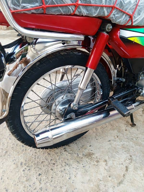 honda CD70 22 model. 03132914388 2