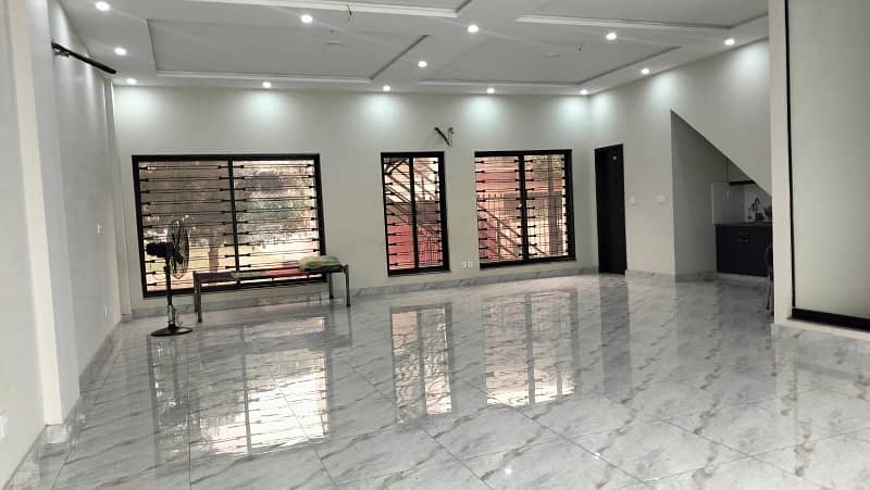 Ideal 5 Marla House Available In Bahria Town - Sector E, Lahore 3