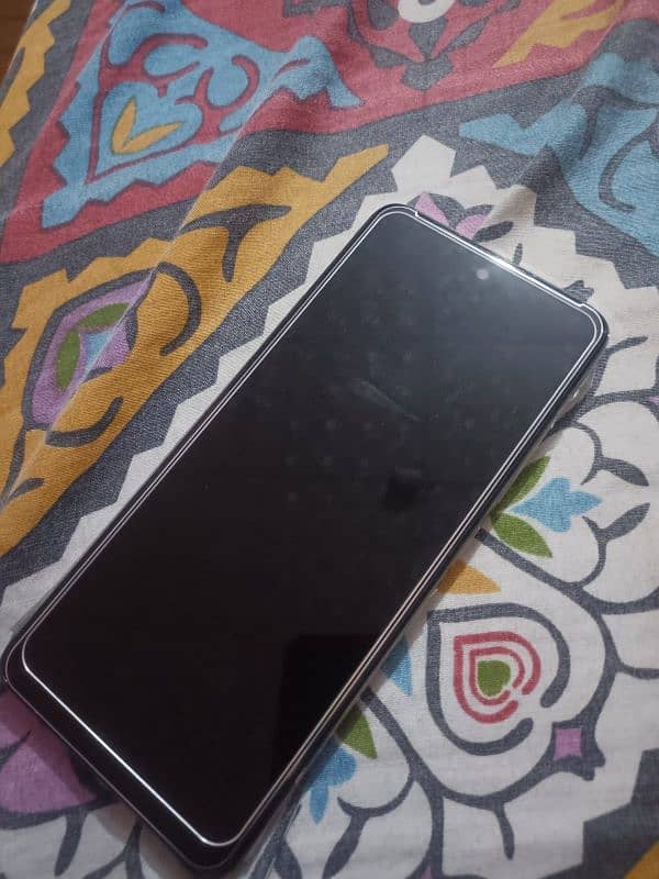 Infinix Hot 40 8/128 2