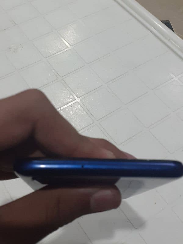 Urgent sale. Samsung a10s 4