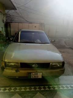 Nissan Sunny 1991