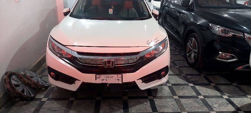 Honda Civic Oriel 2018 13