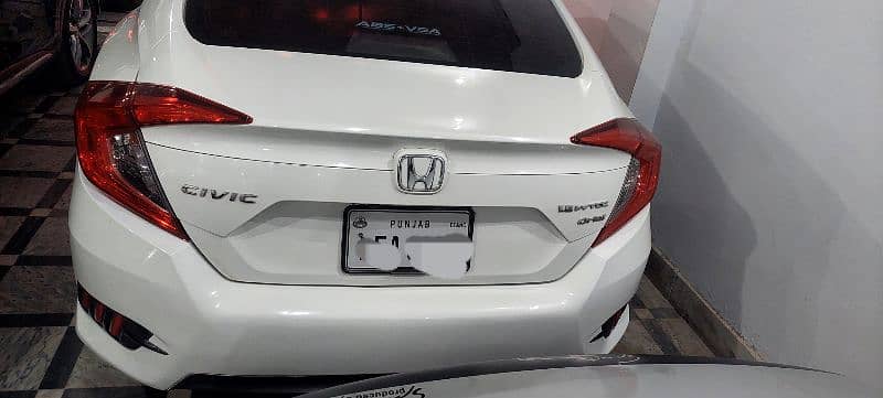 Honda Civic Oriel 2018 14