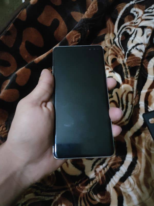 Samsung Galaxy S10 5g 8/256 1