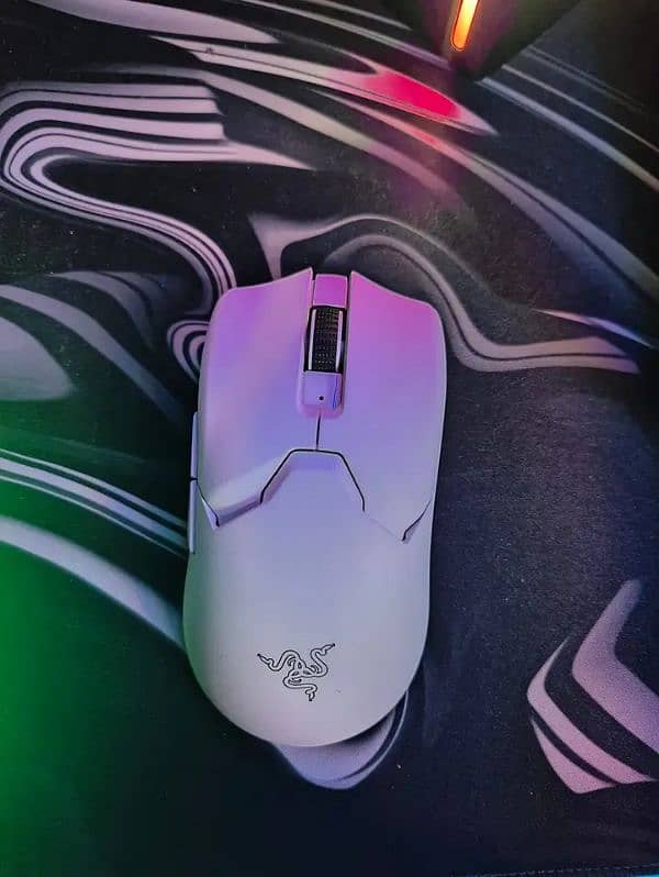 Razer Viper V2 pro (Wireless) 2