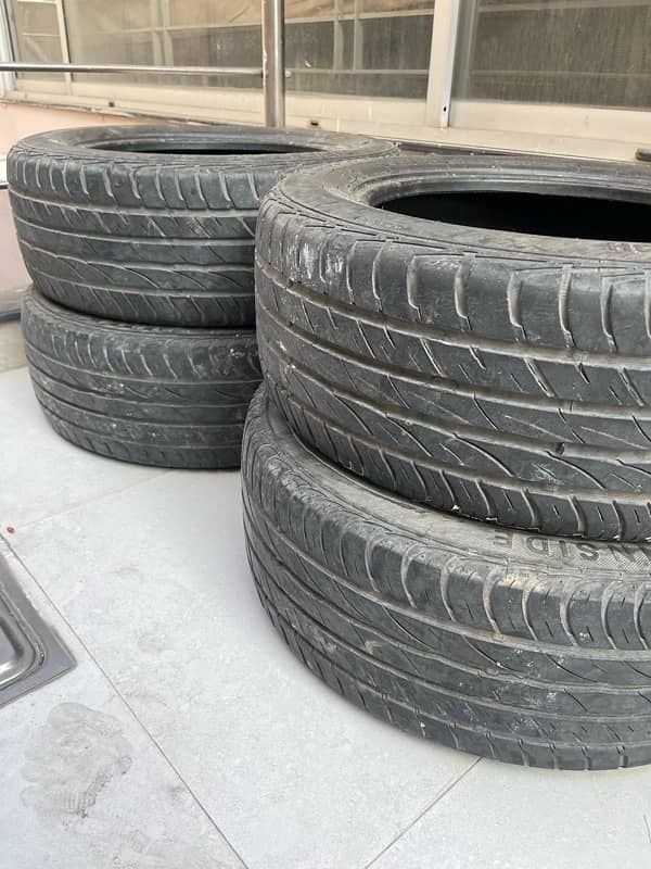 Honda civic tyres 2