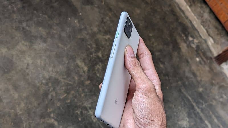 Google pixel 4a5g 6+128gb just phone 2