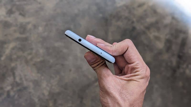 Google pixel 4a5g 6+128gb just phone 3