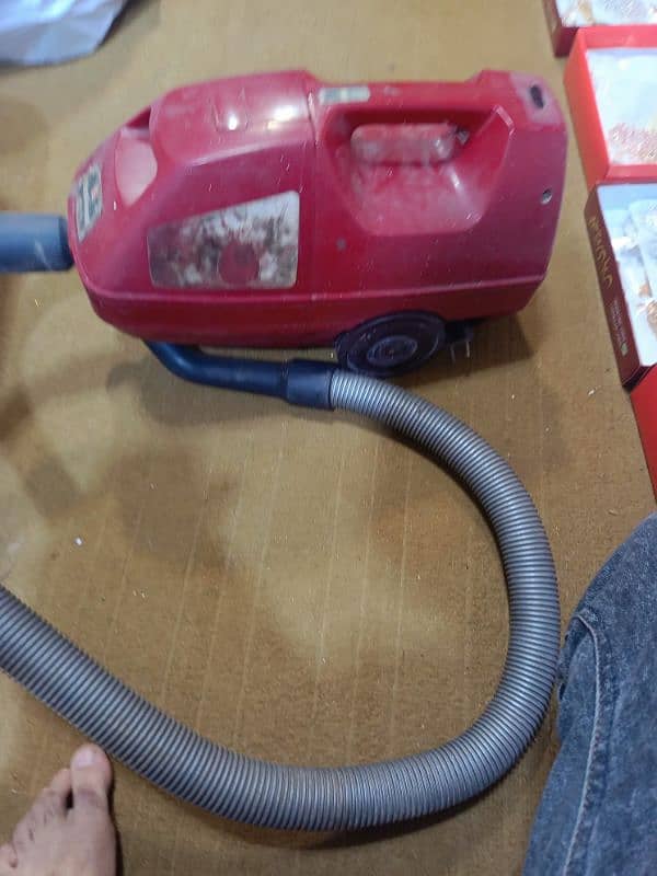 national vacuum cleaner 0