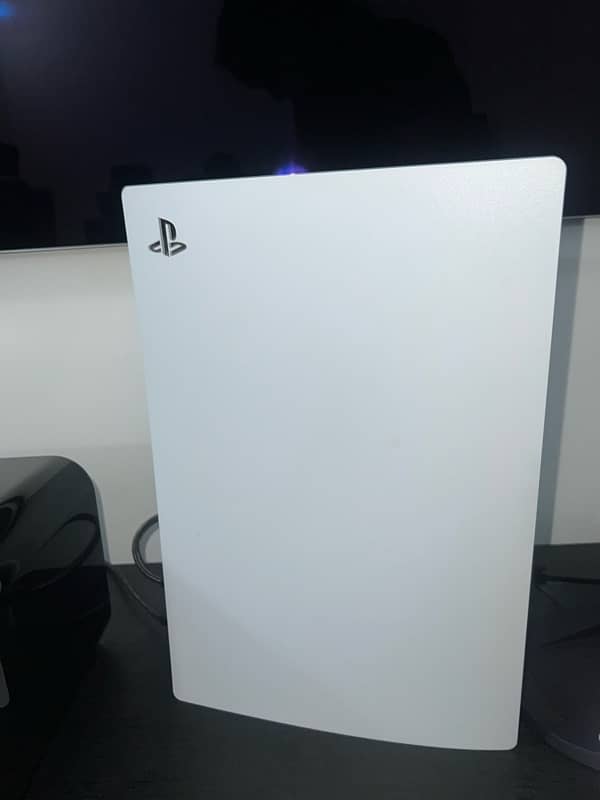 Mint Condition PS5 Console with Box 4