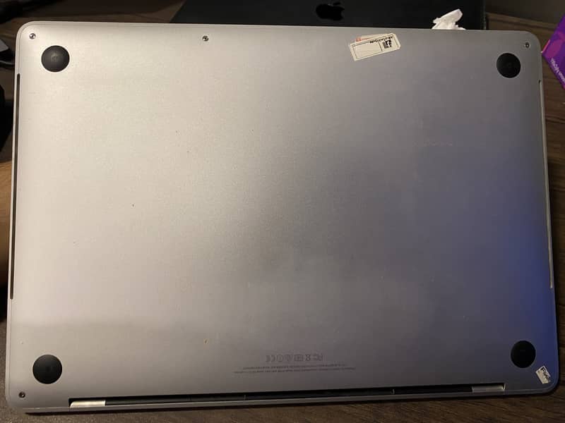 Macbook Pro 2017 i7 16/712gb 1