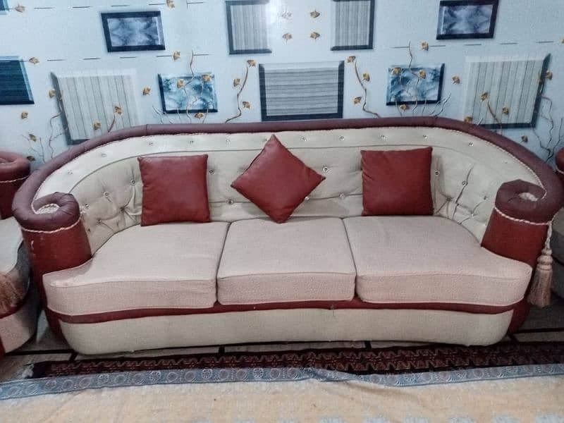 8 SEATER SOFA SET FOR SALE 0