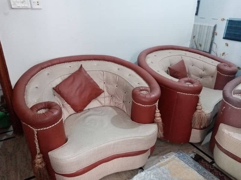 8 SEATER SOFA SET FOR SALE 2