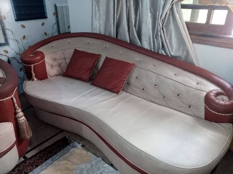 8 SEATER SOFA SET FOR SALE 5