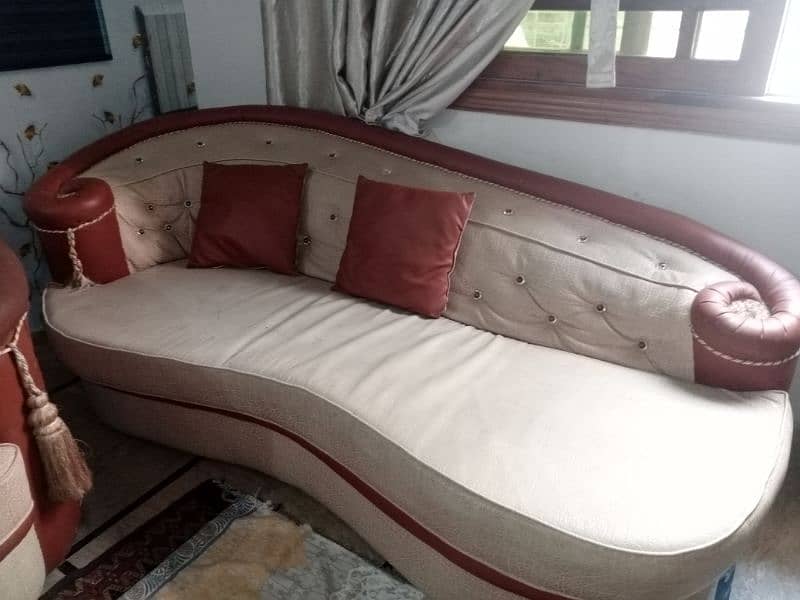 8 SEATER SOFA SET FOR SALE 7