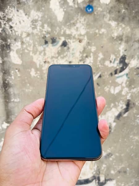 Iphone 11pro max 256Gb Dual PTA Approved 1