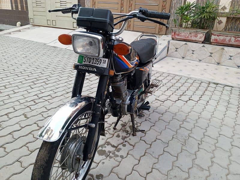 honda 125 18 modl sialkot number 9