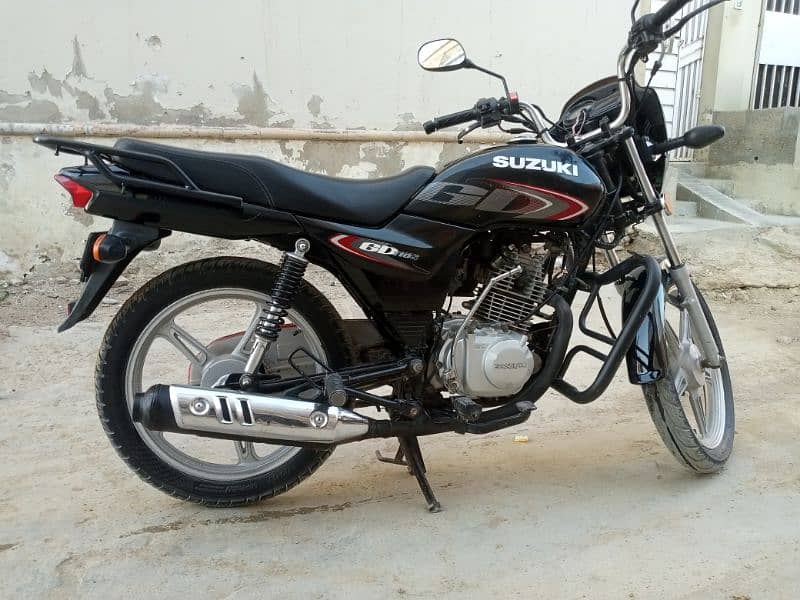 Suzuki bike 110 model 2022 0