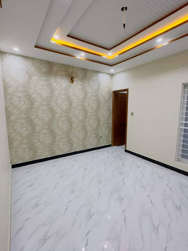 BRAND NEW 5 MARLA HOUSE AVALIABLE FOR RENT SECTOR E BLOCK RAFI JINNAH NISHTER BAHRIA TOWN LAHORE 6