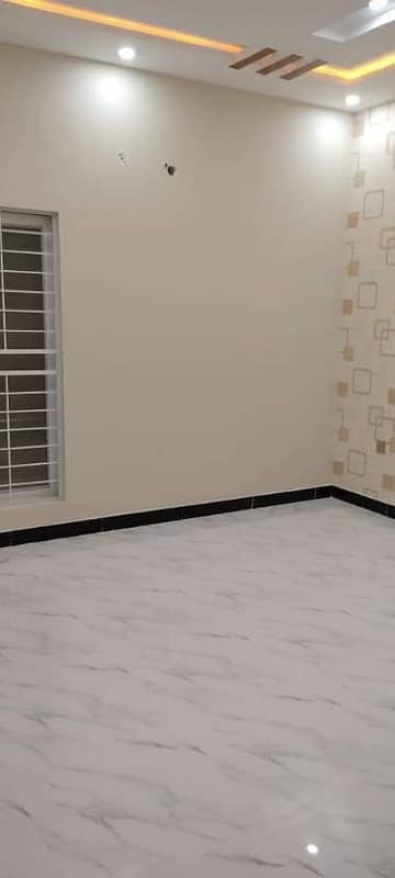 BRAND NEW 5 MARLA HOUSE AVALIABLE FOR RENT SECTOR E BLOCK RAFI JINNAH NISHTER BAHRIA TOWN LAHORE 13