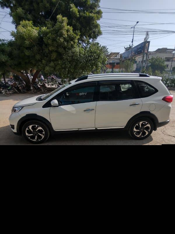 Honda BR-V 2018 4