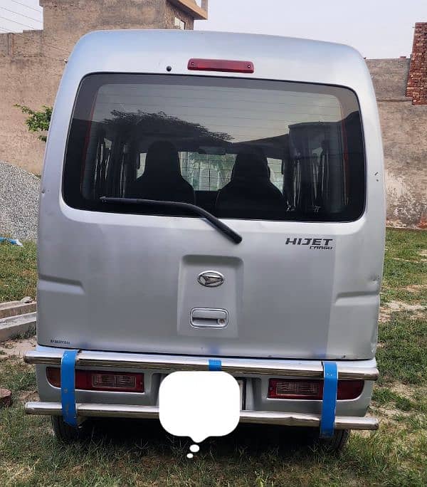 Daihatsu Hijet 2013 1