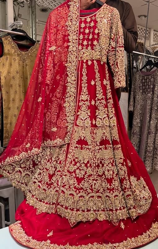 beautiful bridal lehnga  only onetime  used 1