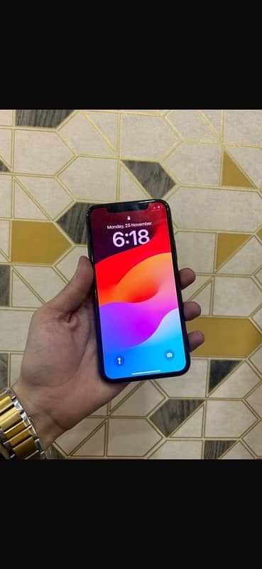 iPhone 11pro 256gb pta approved 1