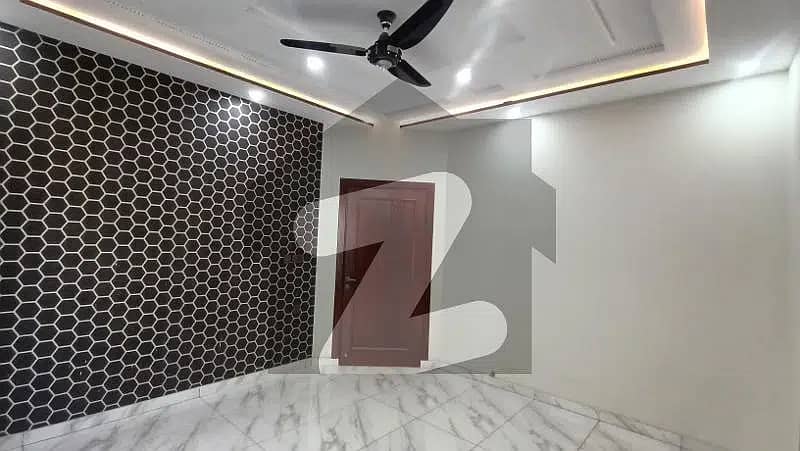 Brand New Classic House 10 Marla In EE Block Available For Sale in City Housing Gujranwala 25