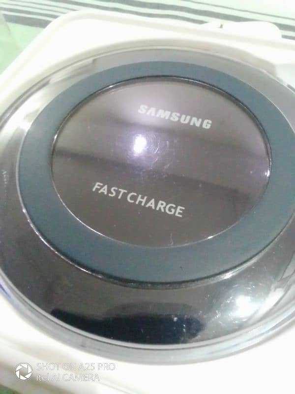 Samsung wireless charger 1