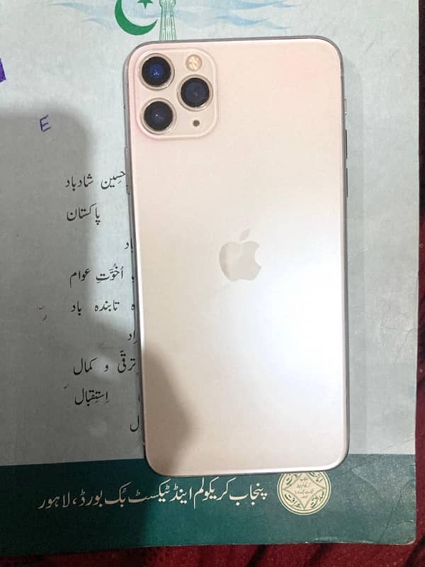 IPHONE 11 PRO MAX 256gb 2