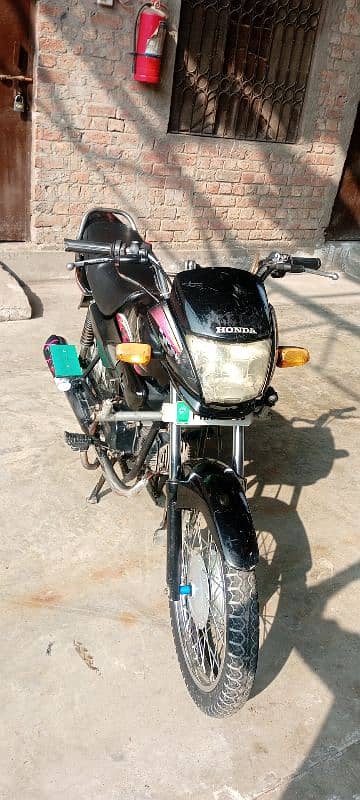 Honda pridor CD 100 2