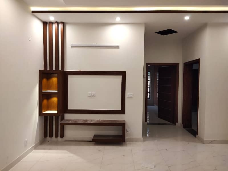 one kanal villa available For Rent In Bahria Orchard Lahore 1