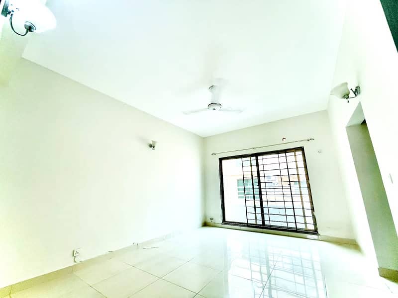 10 Marla New Apartment In Askari 10 For Rent Other Options Available 2