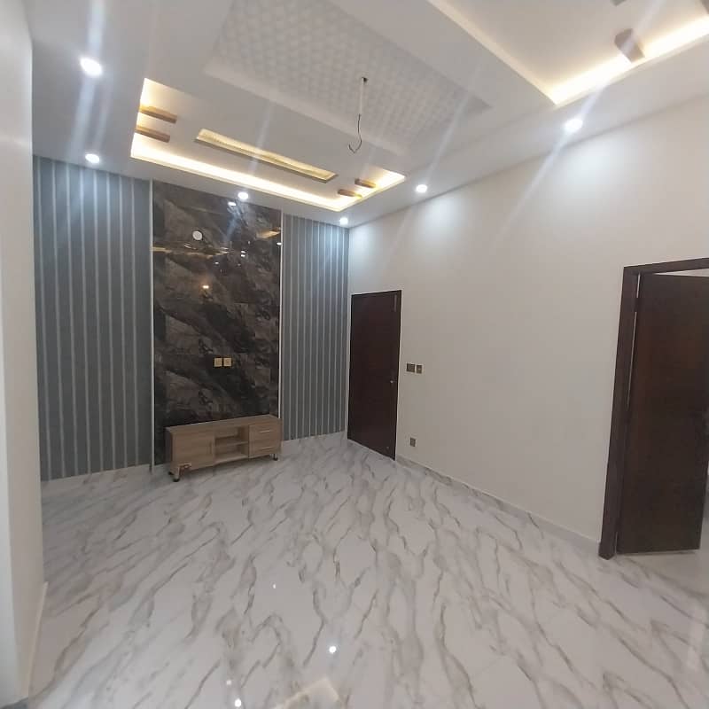 5 Marla New House For Sale Owner Move to out Of Country Owner Built House in Saqib Town Near to bedian road phase 6 near askari 11 near phase 5 Other Options avail In DHA 26