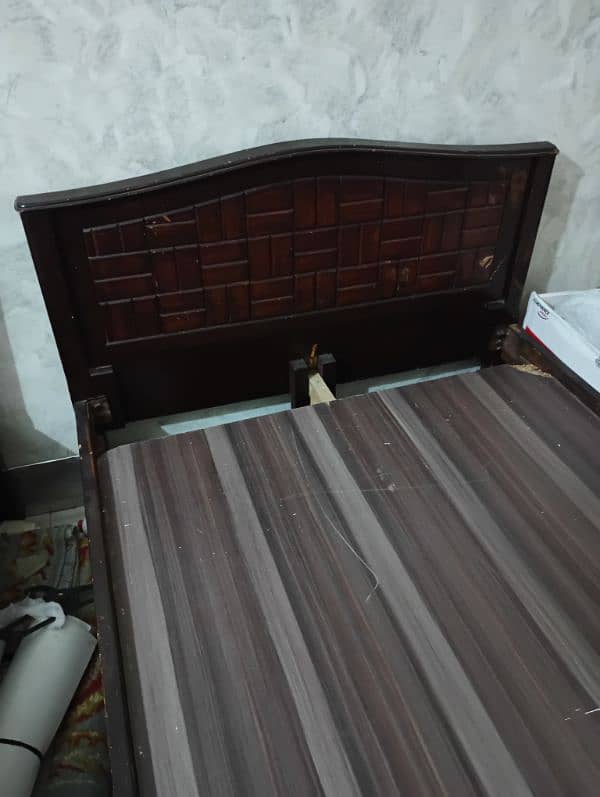 2 single bed without matters 3