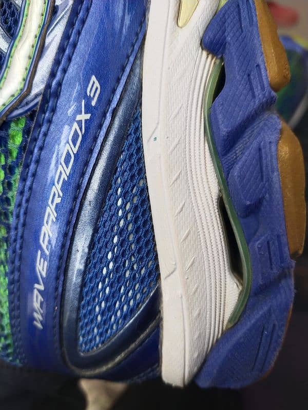 Mizuno wave paradox3 Blue Green size. 8.5 made in vietnam jogre shoes 3